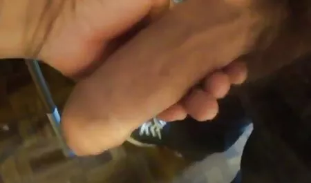 युवा जोड़े को एक हिंदी मूवी वीडियो सेक्सी बकवास है