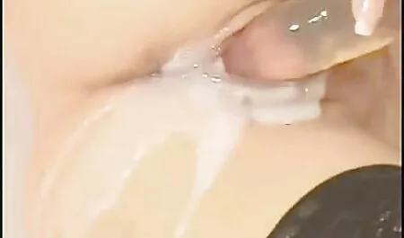 चमड़े के दस्ताने सेक्सी हिंदी मूवी फिल्म वीडियो के साथ स्ट्रैपआन बकवास