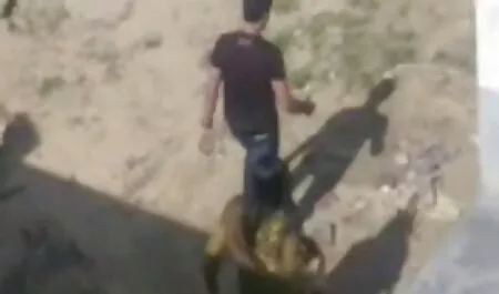 आपको कुल फूहड़ की सेक्सी वीडियो फुल फिल्म तरह ड्रेसिंग पसंद आएगी