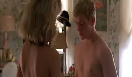 भव्य सह हिंदी में सेक्सी वीडियो फुल मूवी तृष्णा वेश्या सोफे पर किसी न किसी हो जाता है