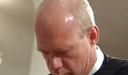 गर्म सेक्स सेक्स फिल्म मूवी गर्म और उसके छोटे प्रेमी 182