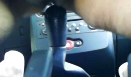 प्रेमिका जिज्जी से भरा सेक्सी वीडियो फुल मूवी चेहरा लेती है