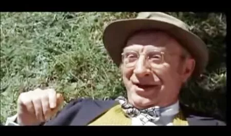 परफेक्ट बॉडी वाली हिंदी सेक्सी वीडियो फुल मूवी सेक्सी मामी