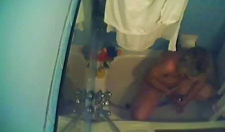 नोज़ोमी हाज़ुकी हिंदी में सेक्सी मूवी वीडियो में गंदे तिकड़ी में एक देवदूत की तरह गले मिलते हैं