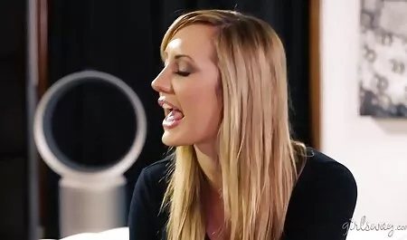 एबोनी सॉफ्ट हिंदी सेक्सी फुल मूवी एचडी पेंटीहोज सोल्स