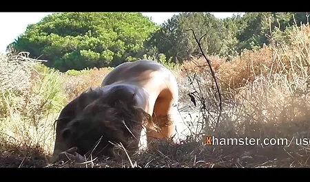 ऊँची एड़ी के जूते हिंदी मूवी फिल्म सेक्सी में सुडौल गोल-मटोल रेडहेड