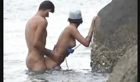 Deunne Teenies फ़ेंकने वाली सेक्सी मूवी मूवी हिंदी में बेसर!