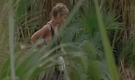 रज्जू- मा सेक्सी फुल फिल्म गार्डा तेरी ट्रे