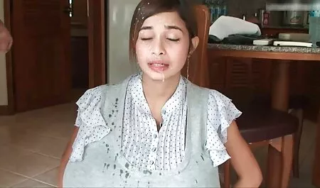 उस केक सेक्सी हिंदी मूवी में को हिलाएं