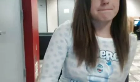 जर्मन पेंटीहोज हिंदी वीडियो फुल मूवी सेक्सी प्यारी