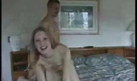 ब्लोंड स्लेव बनाना ब्लोजॉब और हो जाता सेक्सी फुल फिल्म सेक्सी है whipping से उसकी मास्टर।