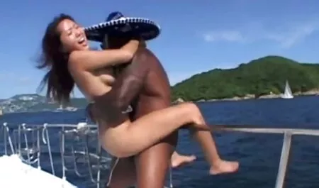 भारतीय एमआईएलए विदेशी हिंदी मूवी पिक्चर सेक्सी Fellatio