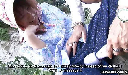 बोनी की स्ट्रिप डांस सेक्सी वीडियो हिंदी में मूवी